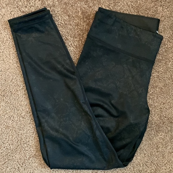 JoyLab cropped Leggings Size *Small, very good condition, see measurements - Picture 2 of 5
